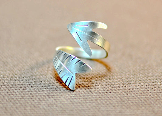 Arrow Wrap Around Ring in 925 Sterling Silver