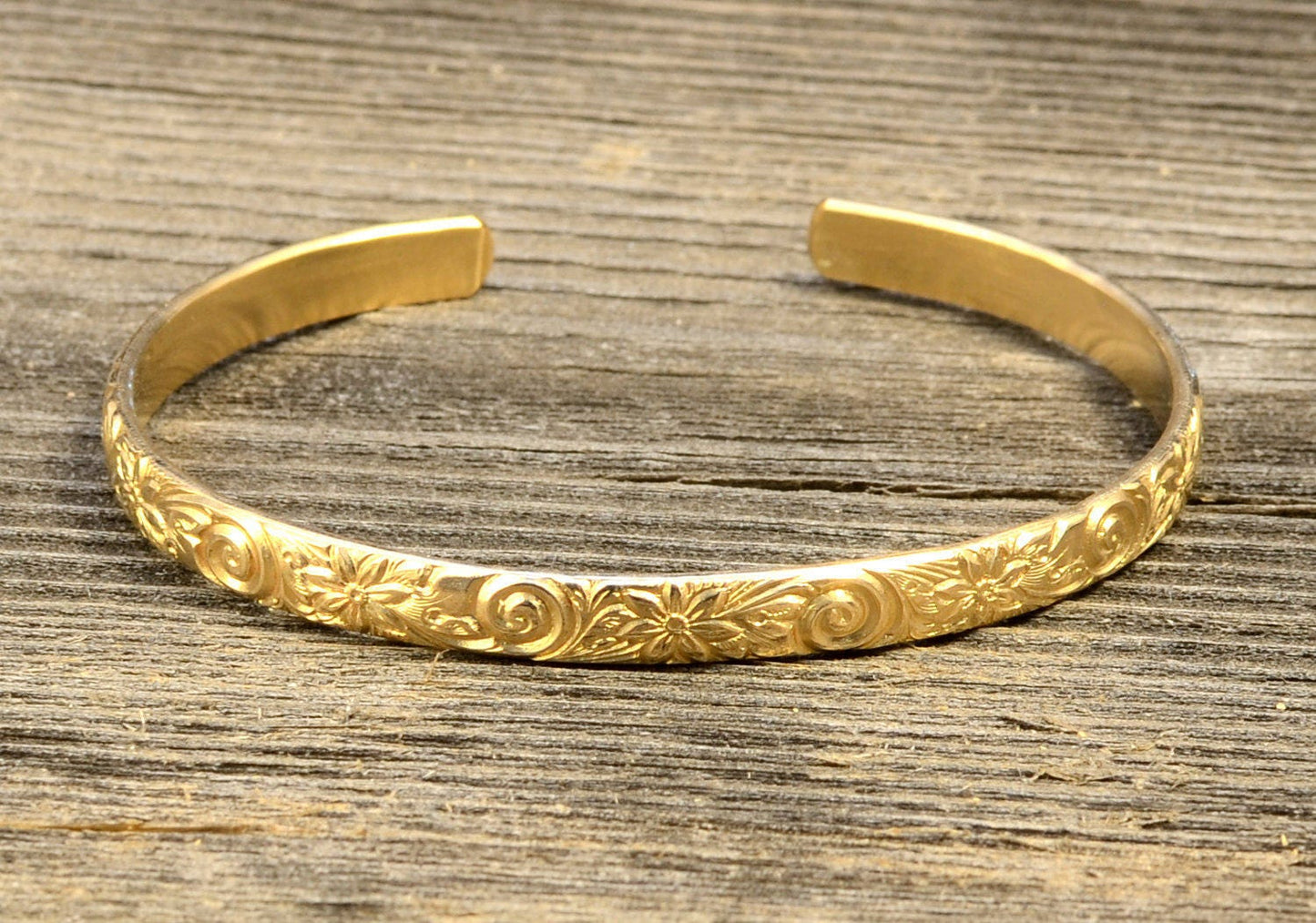 14k/20 Flowers and Swirls on Gold Filled Bracelet