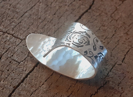 Sterling silver thumb guitar pick with roses for guitar ukulele or banjo