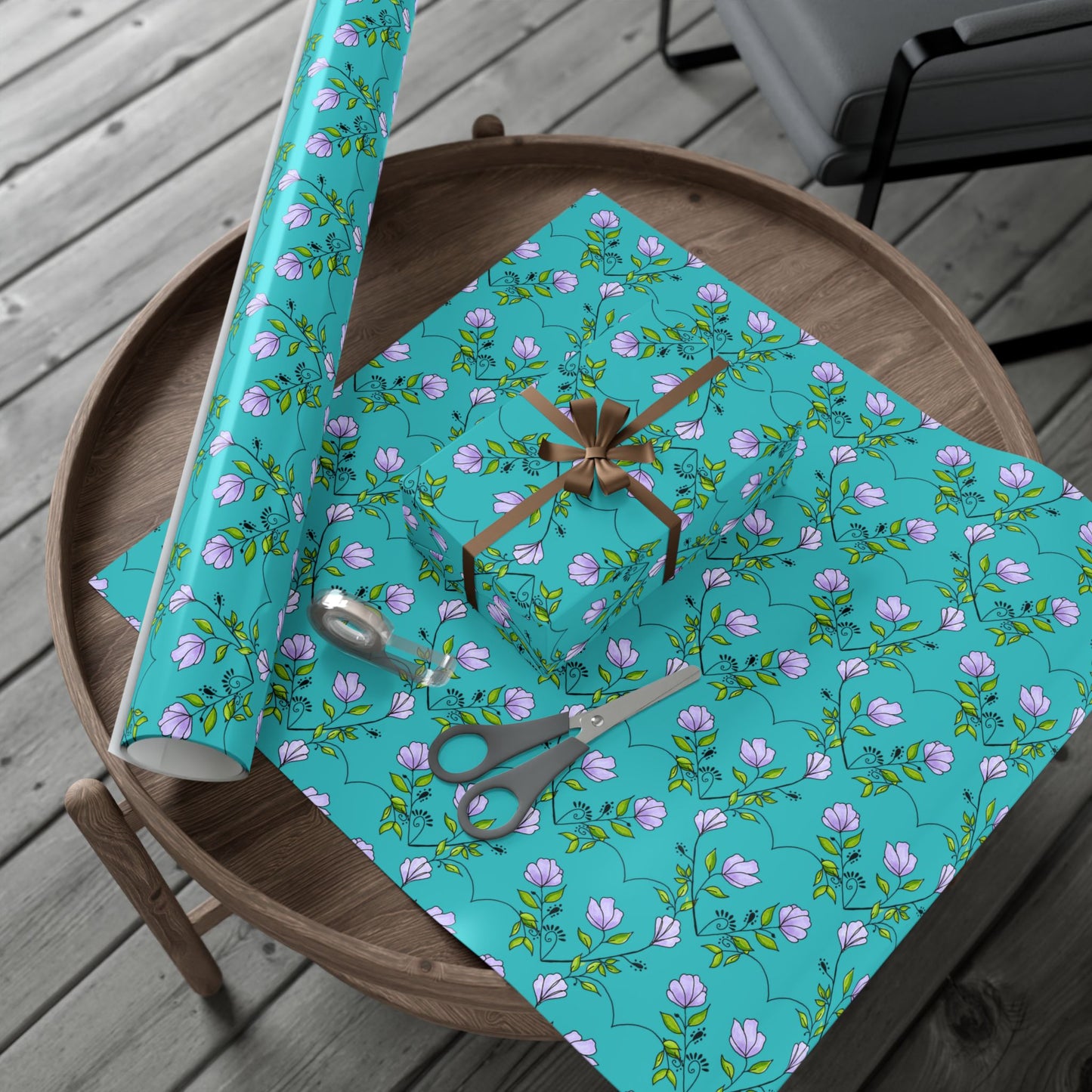Flower heart gift wrap paper