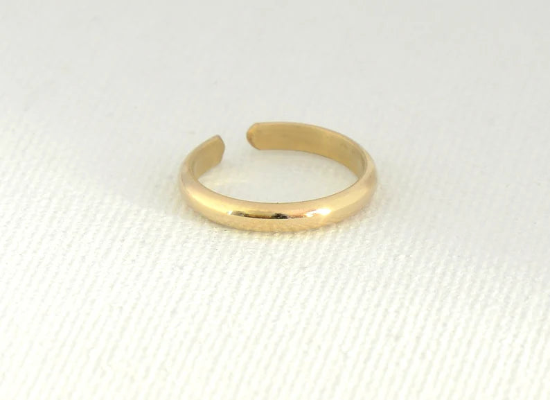 Dainty gold filled toe ring