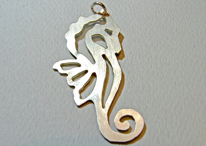 Seahorse handcrafted in sterling silver necklace