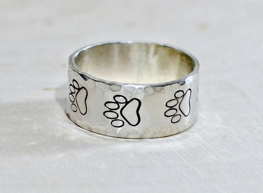 Sterling Silver Paw Print Ring with Hammered Edges