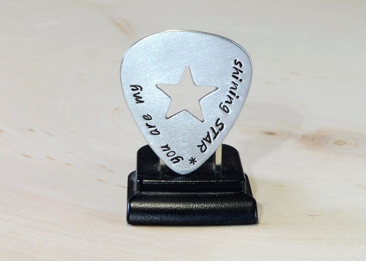 Guitar pick for your shining star in aluminum