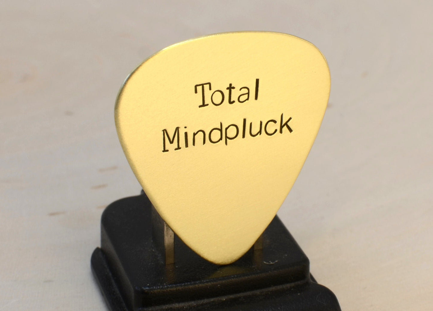 Total Mindpluck Guitar Pick in Brass