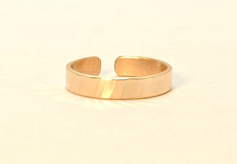 Yellow Gold Hammered Toe Ring - Solid 14k Gold