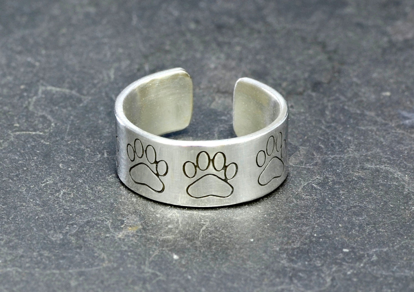 Sterling Silver Paw Design Toe Ring