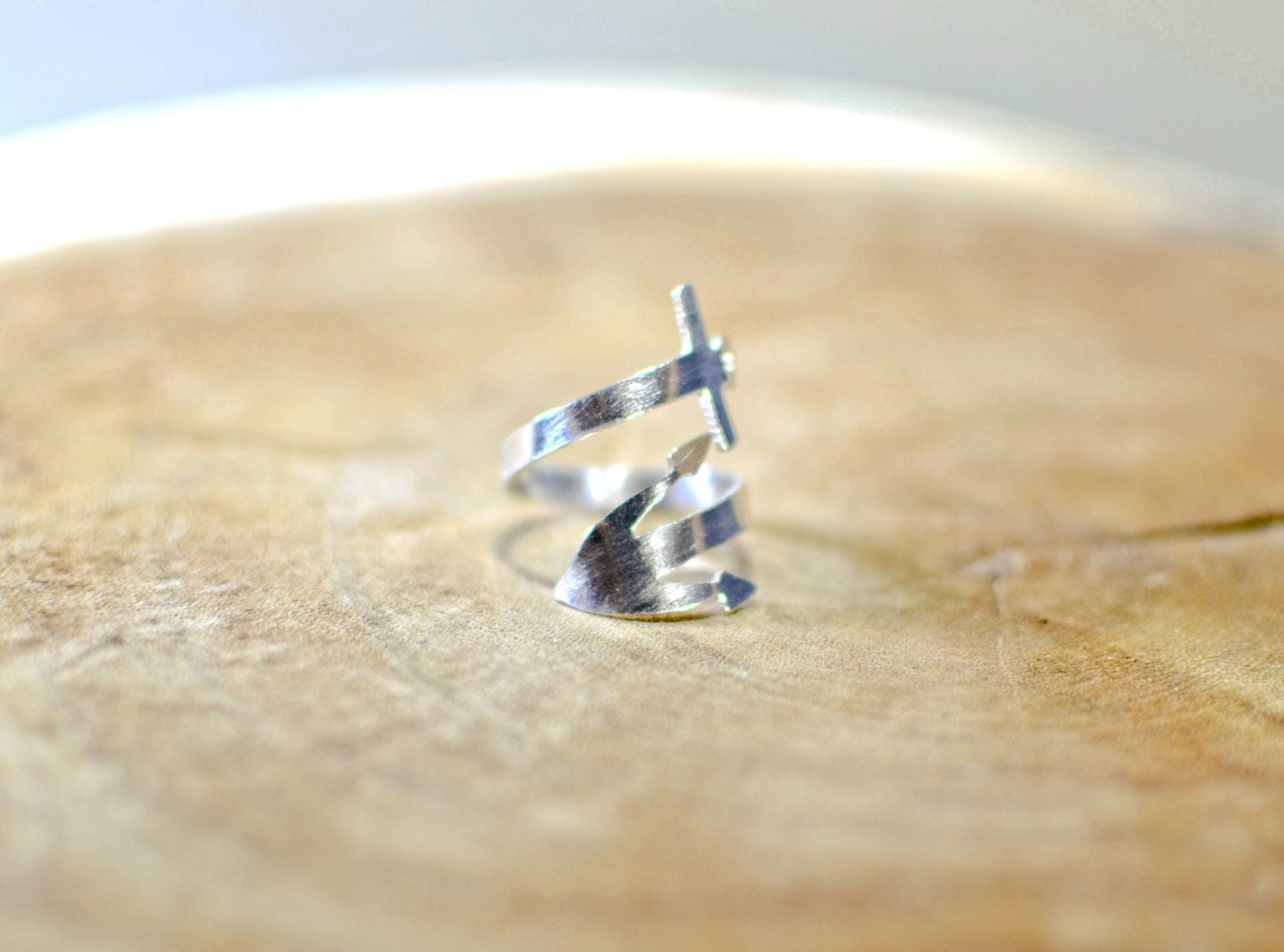 Sterling silver anchor wrap ring