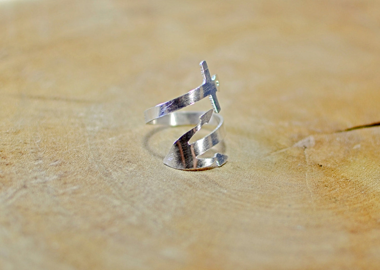 Sterling silver anchor wrap ring