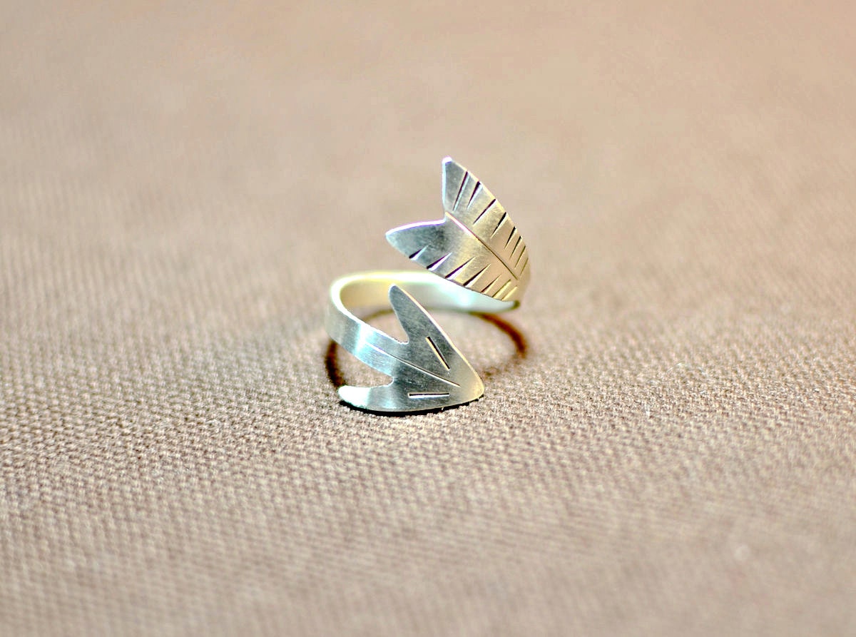 Arrow Wrap Around Ring in 925 Sterling Silver