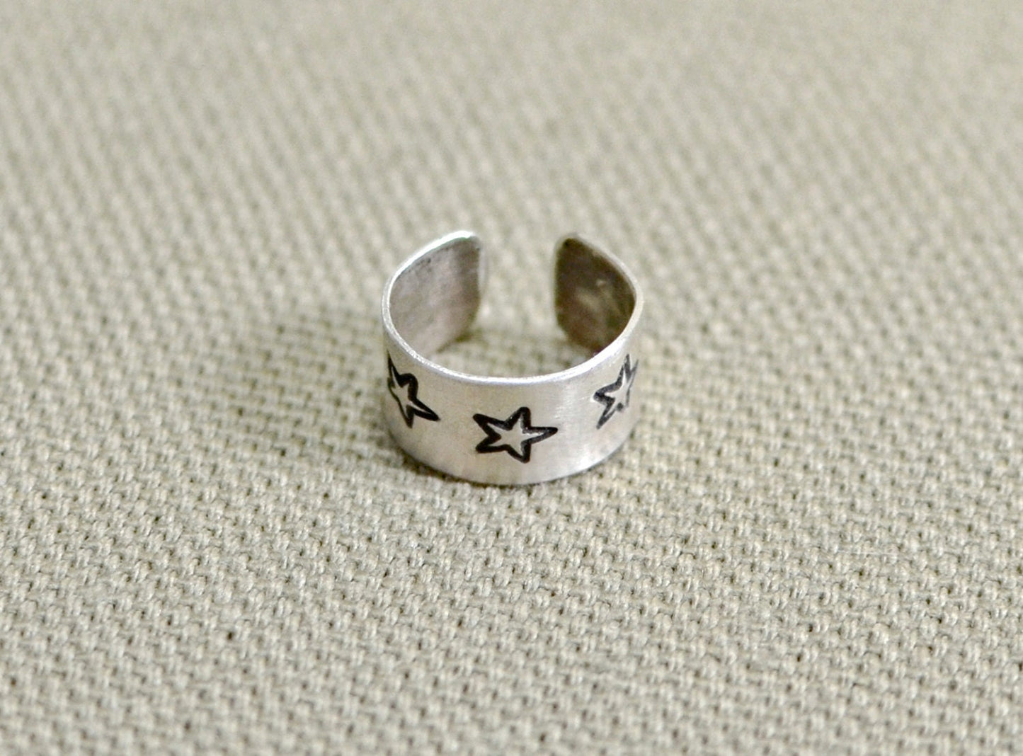 Sterling silver ear cuff with stars design