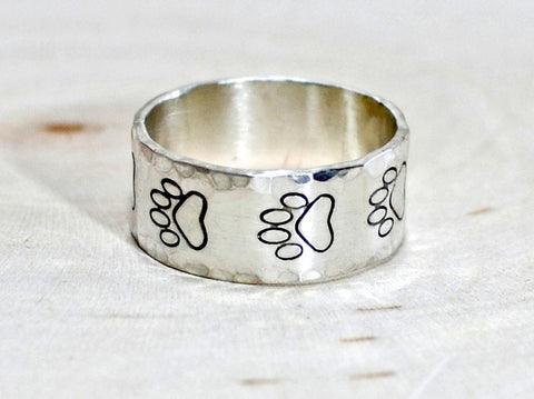 Sterling Silver Paw Print Ring with Hammered Edges, NiciArt 