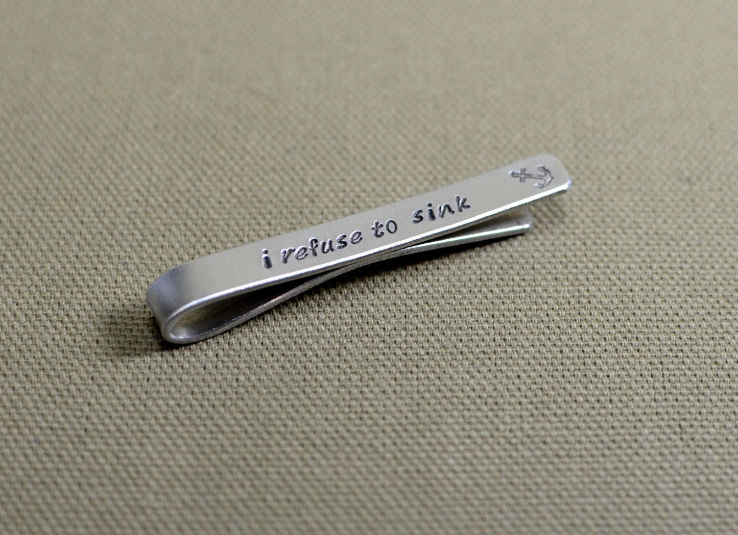 Tie bar with anchor in sterling silver