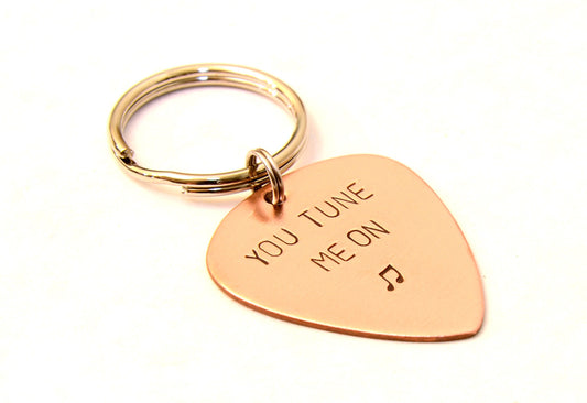 copper guitar pick keyring - copper keychain - 7th anniversary - anniversary gift - copper plectrum - wedding gift - christmas   - KC2755