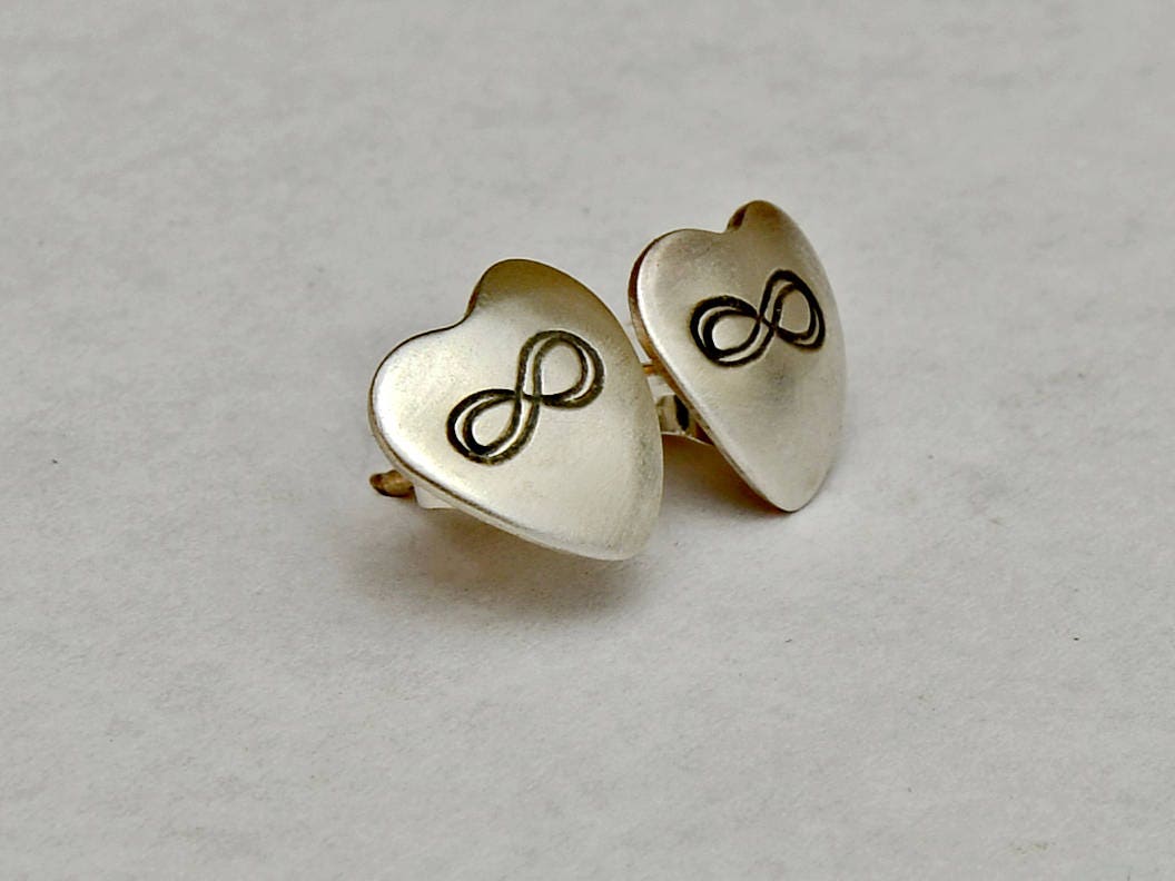 Infinity on Heart Shaped Stud Earrings in Sterling Silver