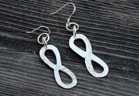 Infinity Dangle Earrings in Hammered Sterling Silver – 925 ER9244