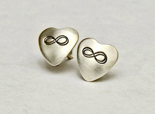Infinity Sterling Silver Stud Earrings in Heart Shape - 925 ER902