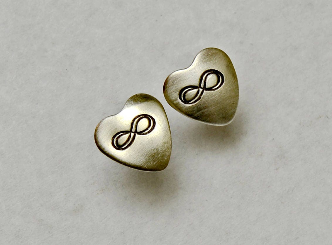 Infinity on Heart Shaped Stud Earrings in Sterling Silver
