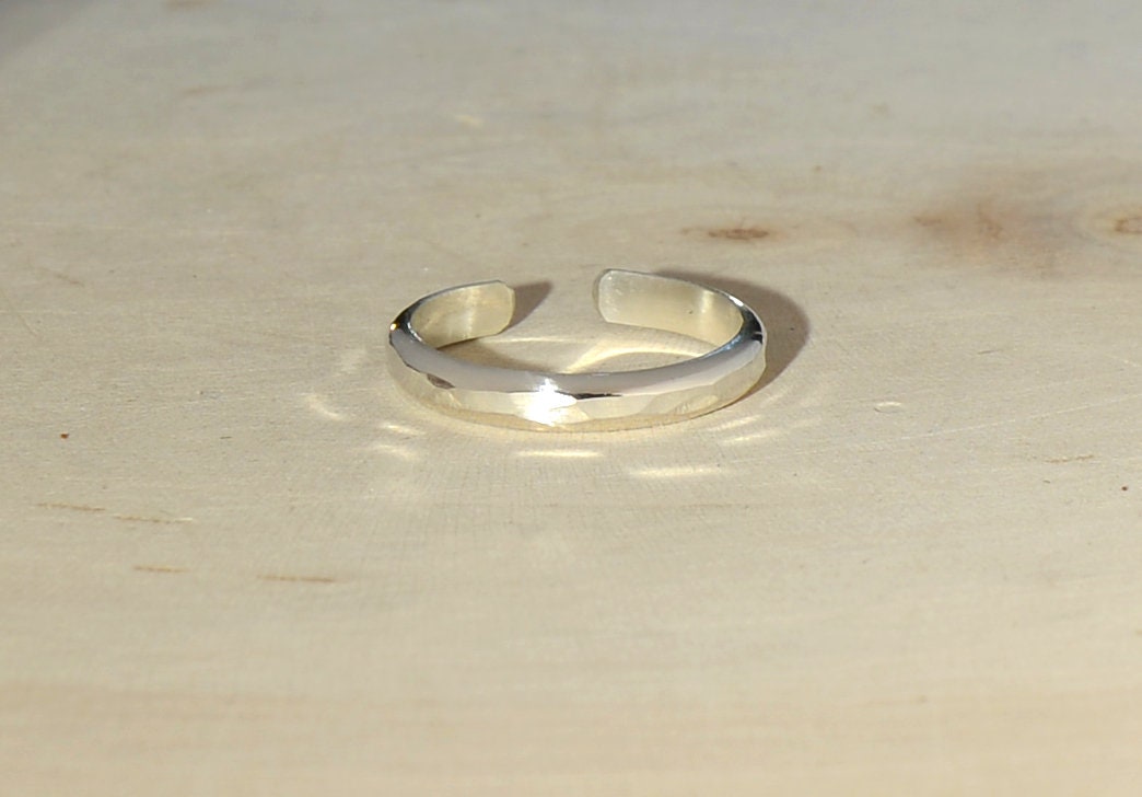 Hammered Style Sterling Silver Toe Ring
