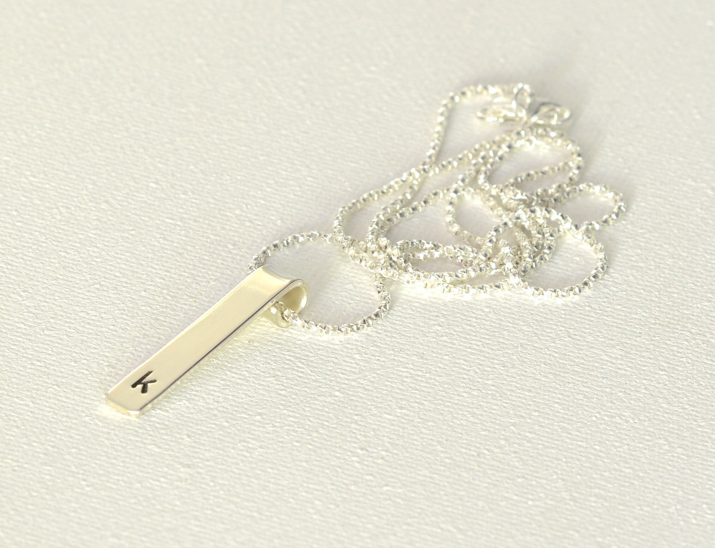 Dainty Tag personalized necklace in sterling silver