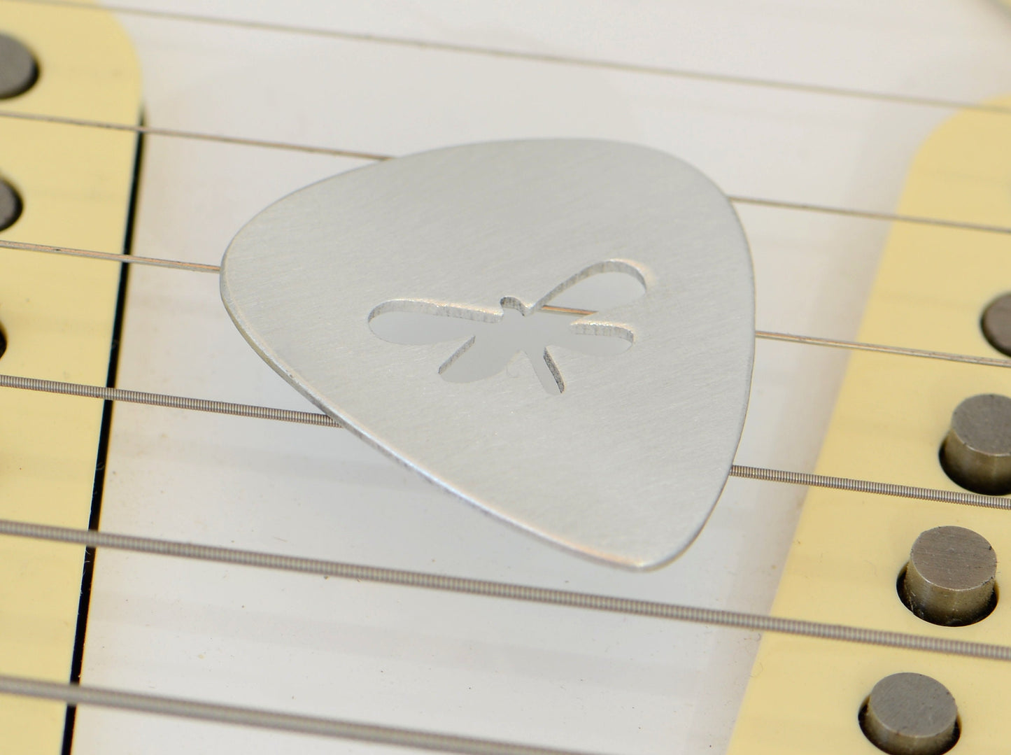 Dragonfly Guitar Pick in Aluminum