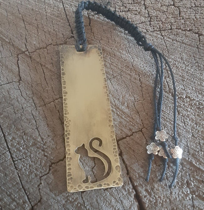 Brass cat bookmark with macrame tail with flower beads
