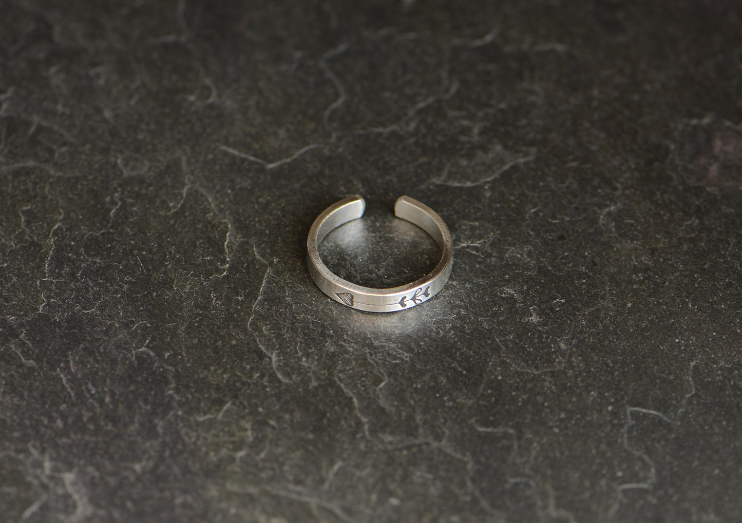 Sterling silver toe ring with small heart arrow