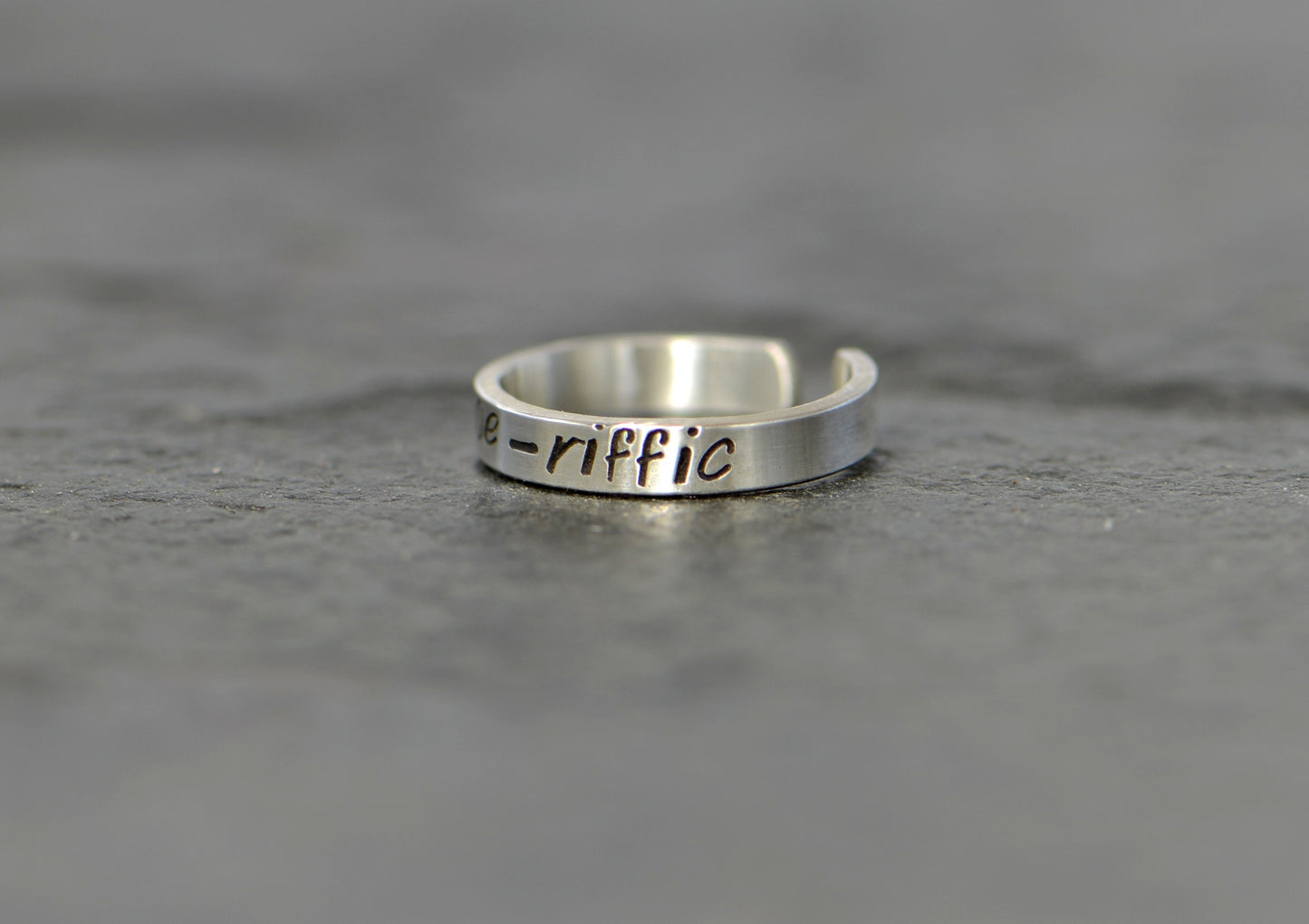 I am toe-riffic sterling silver toe ring