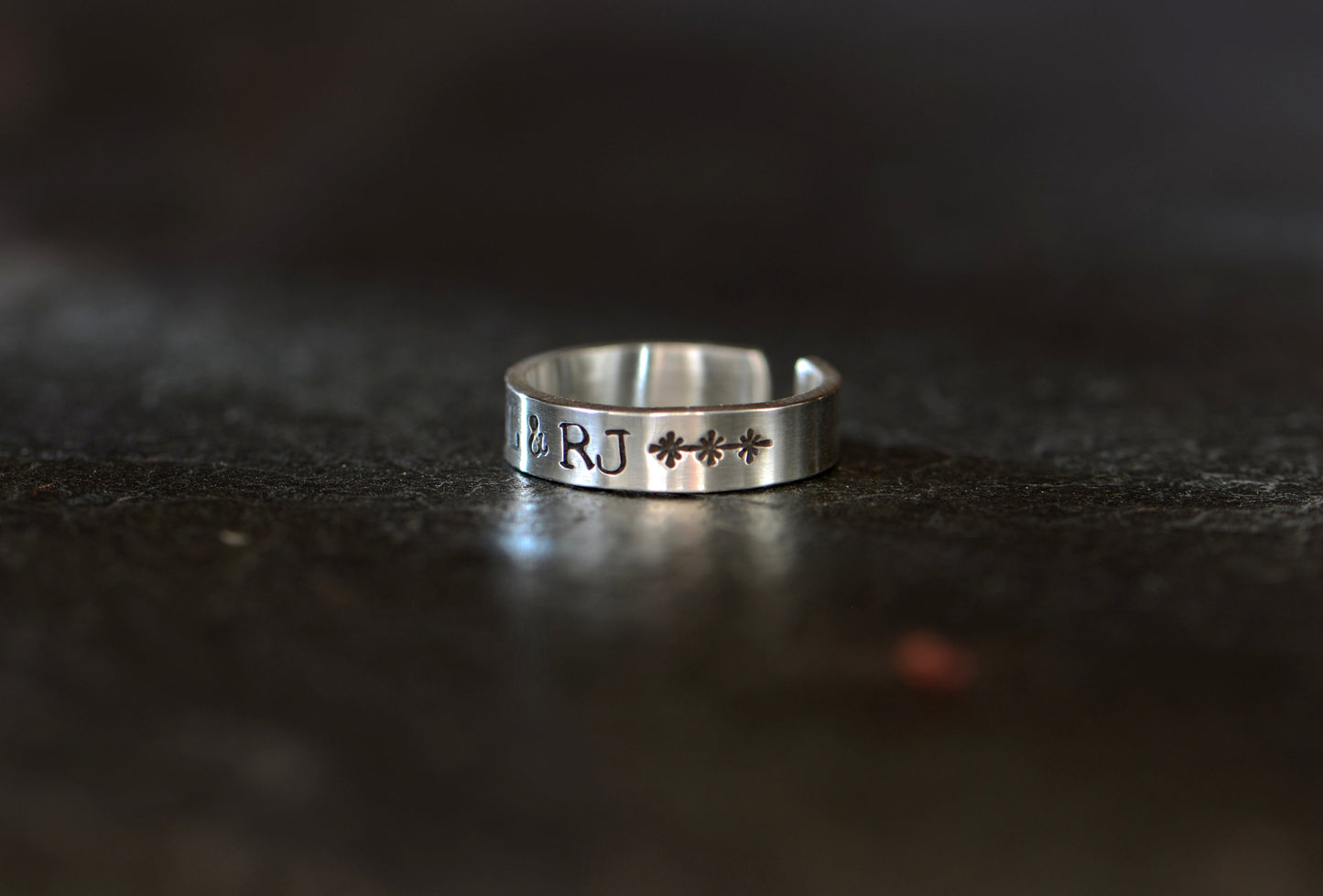 custom sterling silver toe ring with initials and small stars