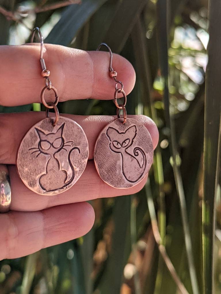 Cat earrings in rustic copper