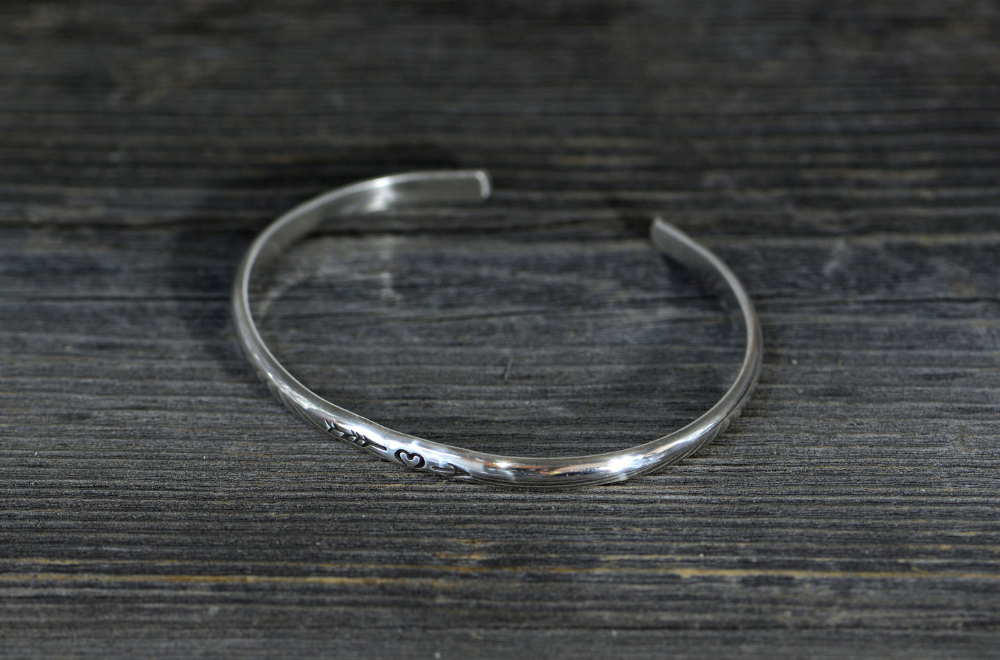 Sterling silver heart and arrow dainty stacking bracelet