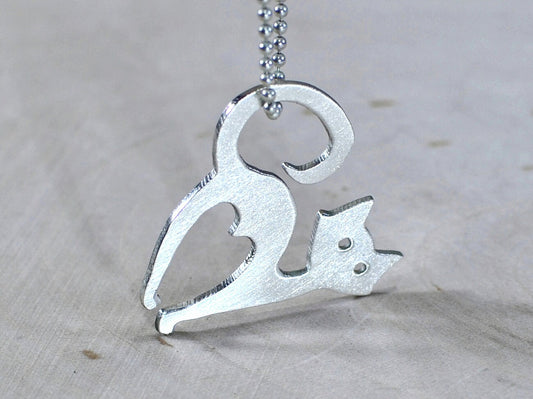 Handcrafted cat necklace in sterling silver