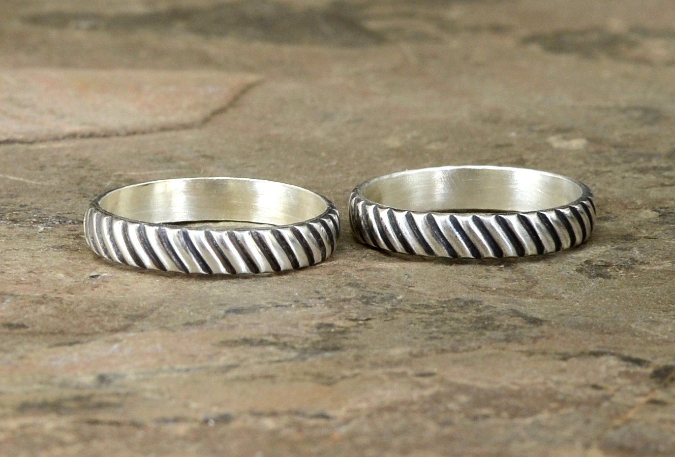 Sterling Silver Couples Ring Set in Sterling Silver with Interlocking Gear Design