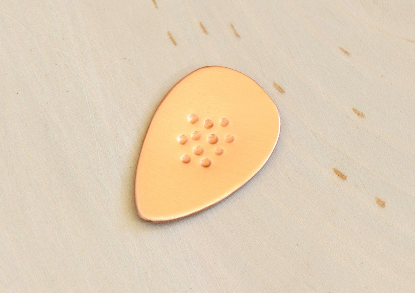 Teardrop Jazz Style Copper Guitar Pick with Non-Slip Surface