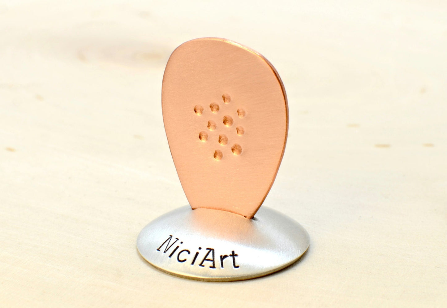 Teardrop Jazz Style Copper Guitar Pick with Non-Slip Surface