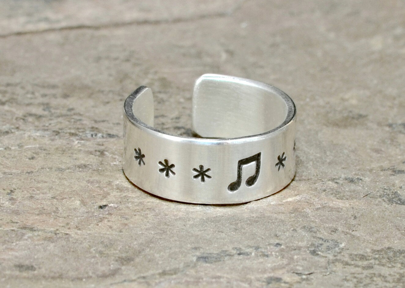 Sterling silver music note toe ring