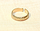 14K yellow gold toe ring with leaf design, NiciArt 