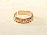 14K yellow gold toe ring with leaf design, NiciArt 