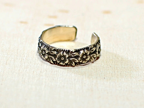 Sterling Silver Toe or adjustable Ring with Floral Pattern, NiciArt 